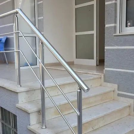 Saranda Apartments